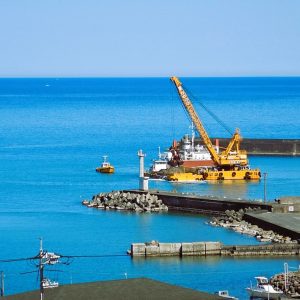 酒津漁港水域施設機能増進工事（その２）
